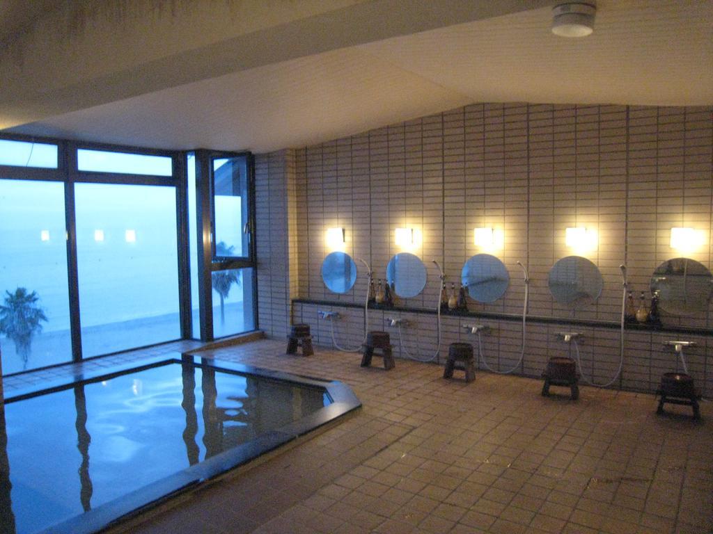 Aichi Utsumionsen Ichizu酒店 外观 照片